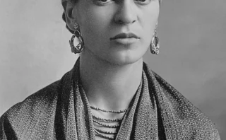 frida kahlo, by guillermo kahlo.jpg